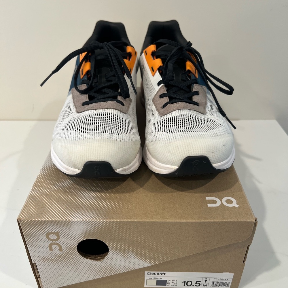 On Running Cloudrift Ivy and Storm Shoes 10.5